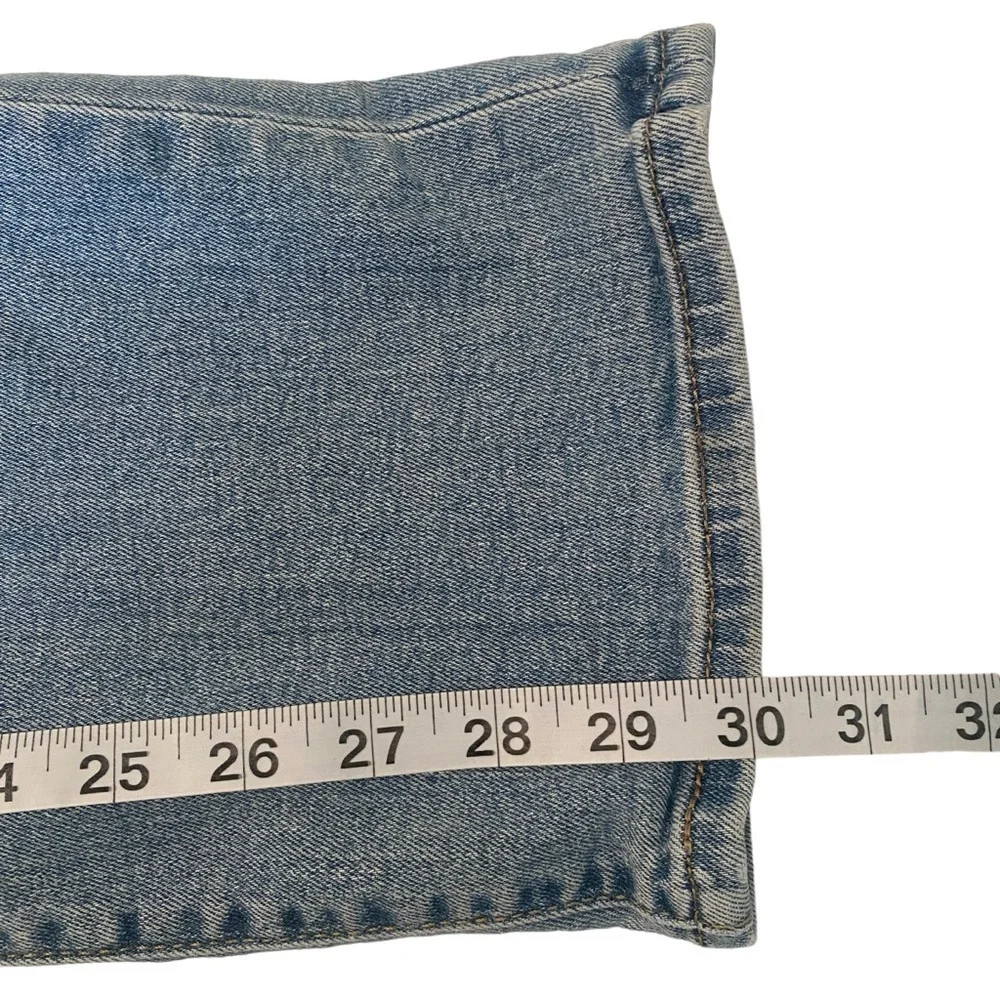 Levi's 501 Light Wash Button Fly Denim Light Wash‎ Jeans Sz 34 x 32